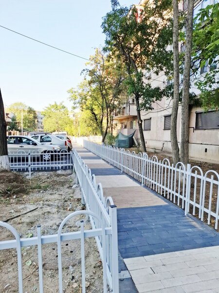 Vicina, Petre Ispirescu, vanzare 2 camere, 57 mp, decomandat, etaj 2/4.